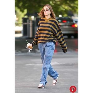 SOLD Weekday organic cotton denim cargo jeans in light blue wash EU 38 US 6